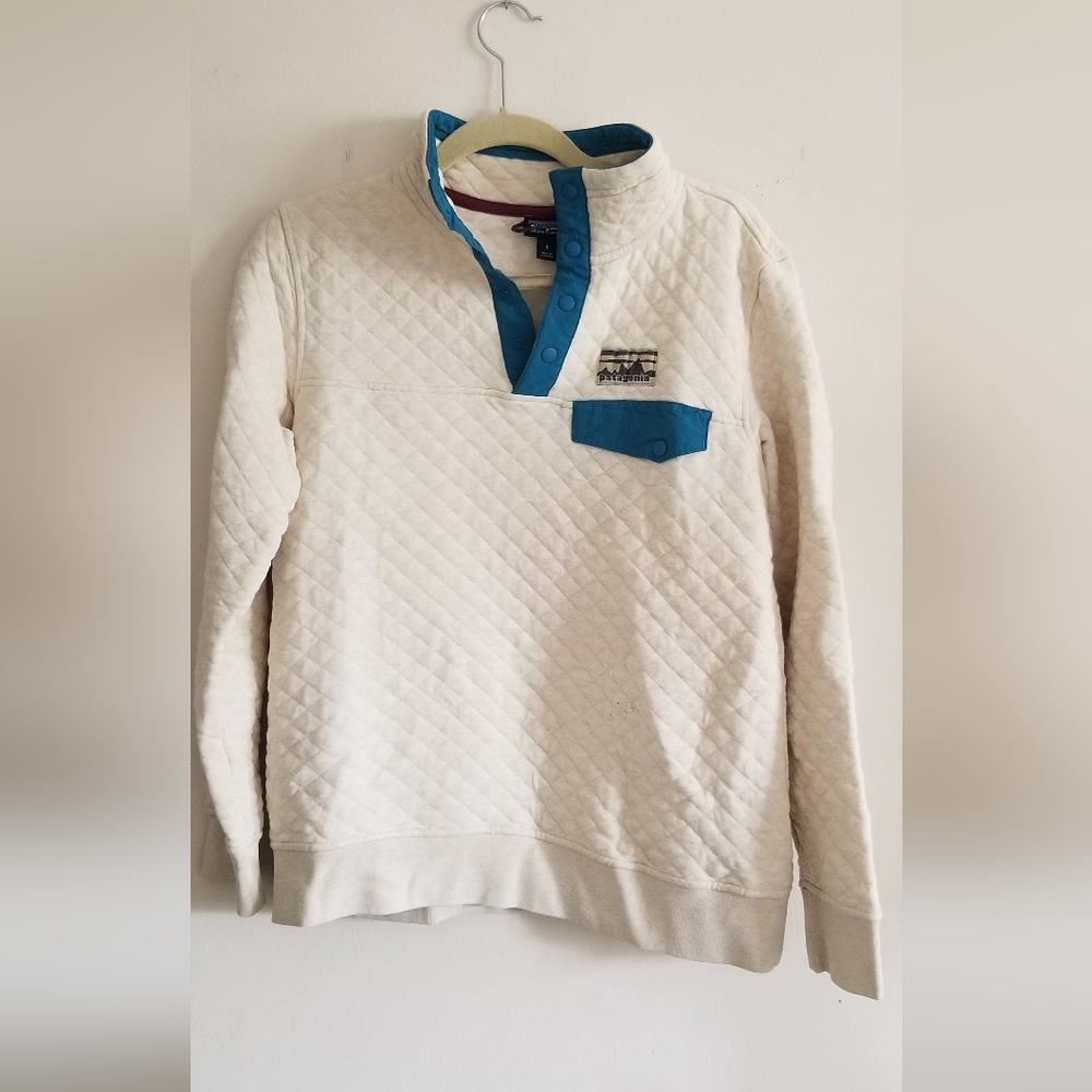 Quilted Patagonia pullover